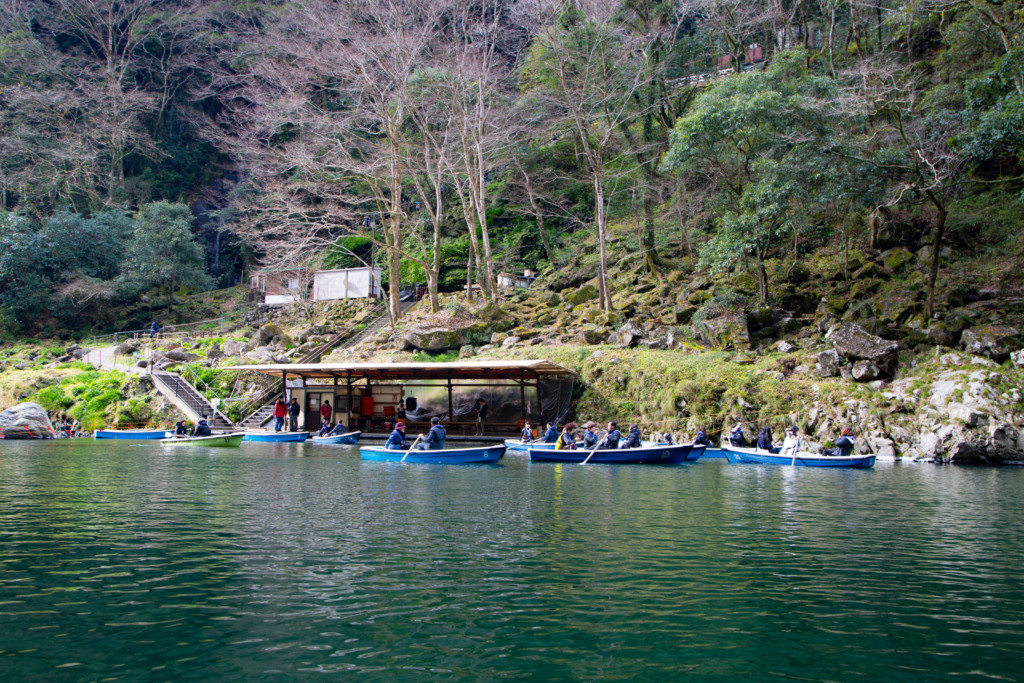 高千穂峡 真名井の滝とボート1