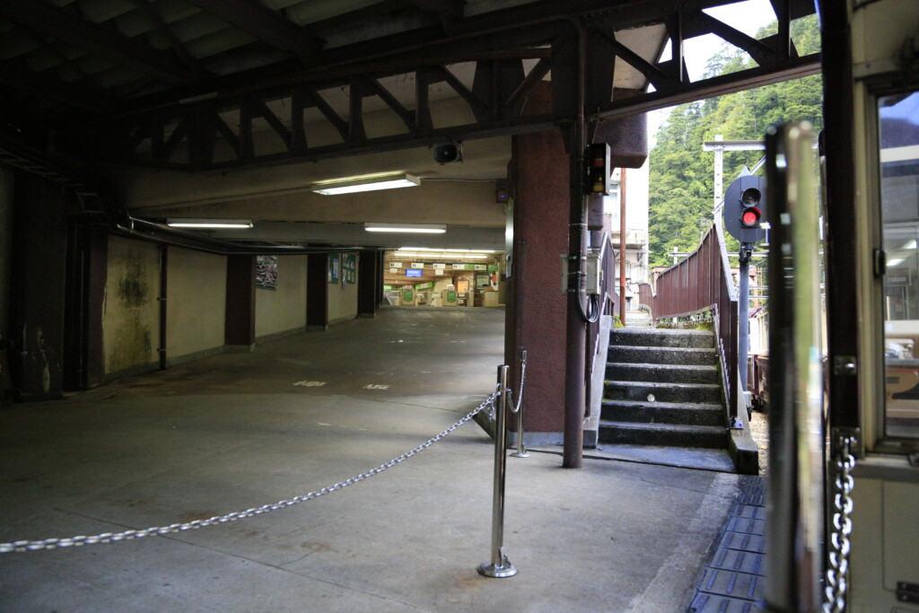 欅平駅のホーム