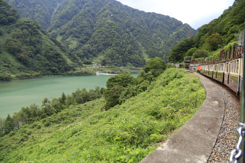 黒部峡谷の大自然