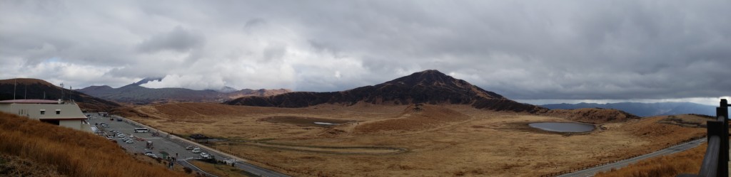 草千里のパノラマ風景