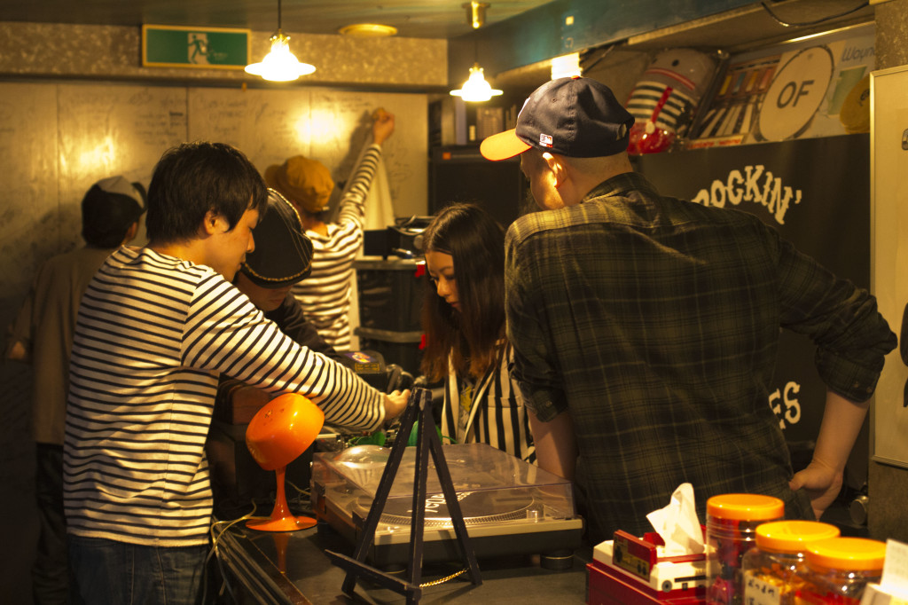 ROCKIN’PIRATES vol.2 イベントフロア1