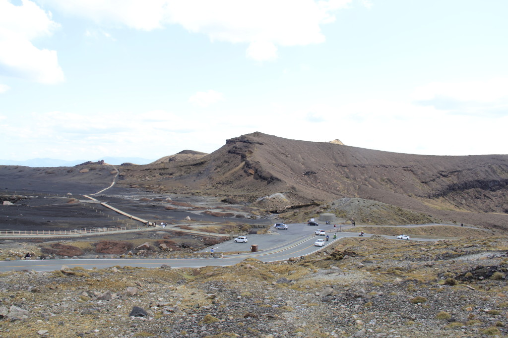 阿蘇の火山高原の風景1