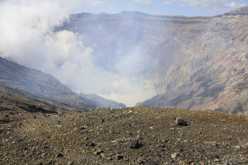 B-2ゾーンから見た第1火口