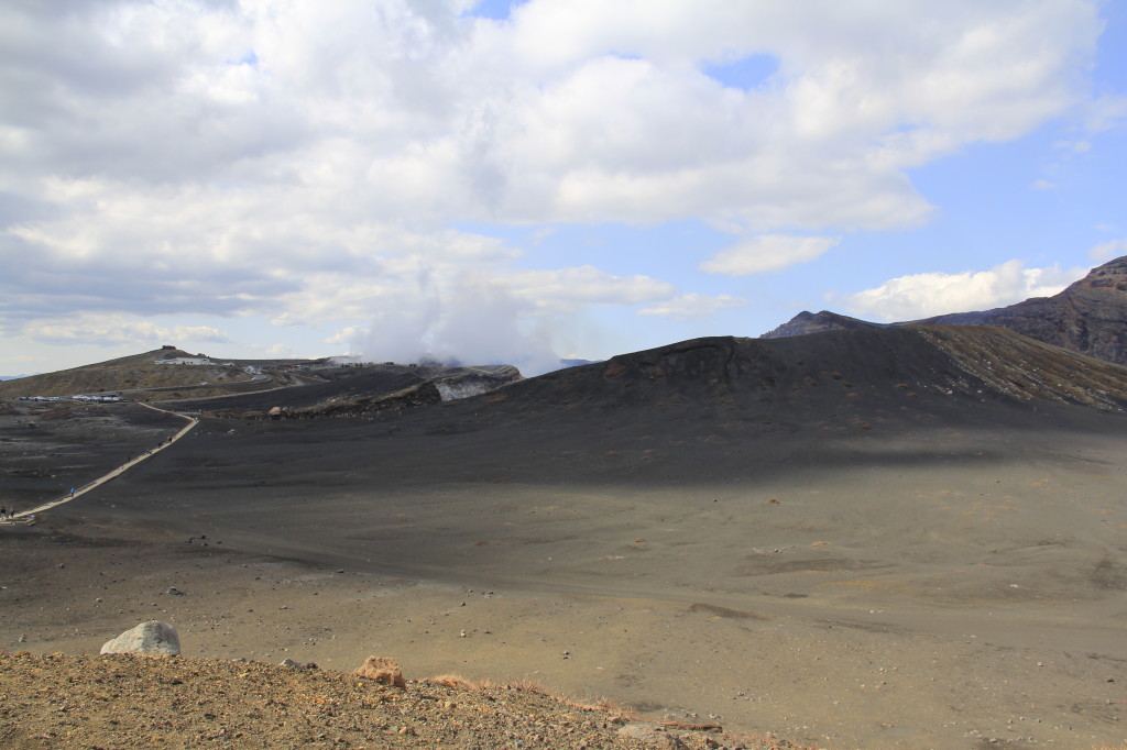 阿蘇の火山高原の風景7